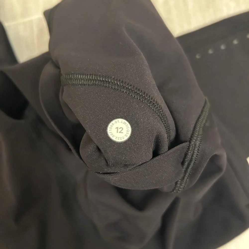 Lululemon Swift Speed High-Rise Tight 28” - Picture 8 of 9